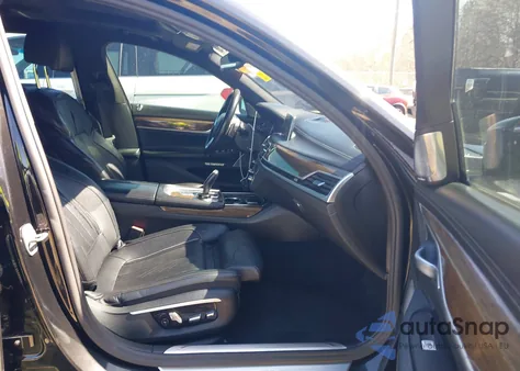 2016 BMW 740I from USA, damaged, VIN WBA7E2C5XGG738891